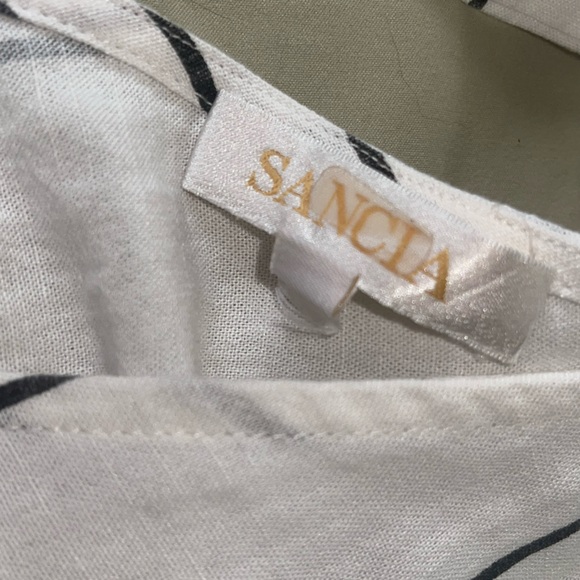 Romper - Picture 2 of 2